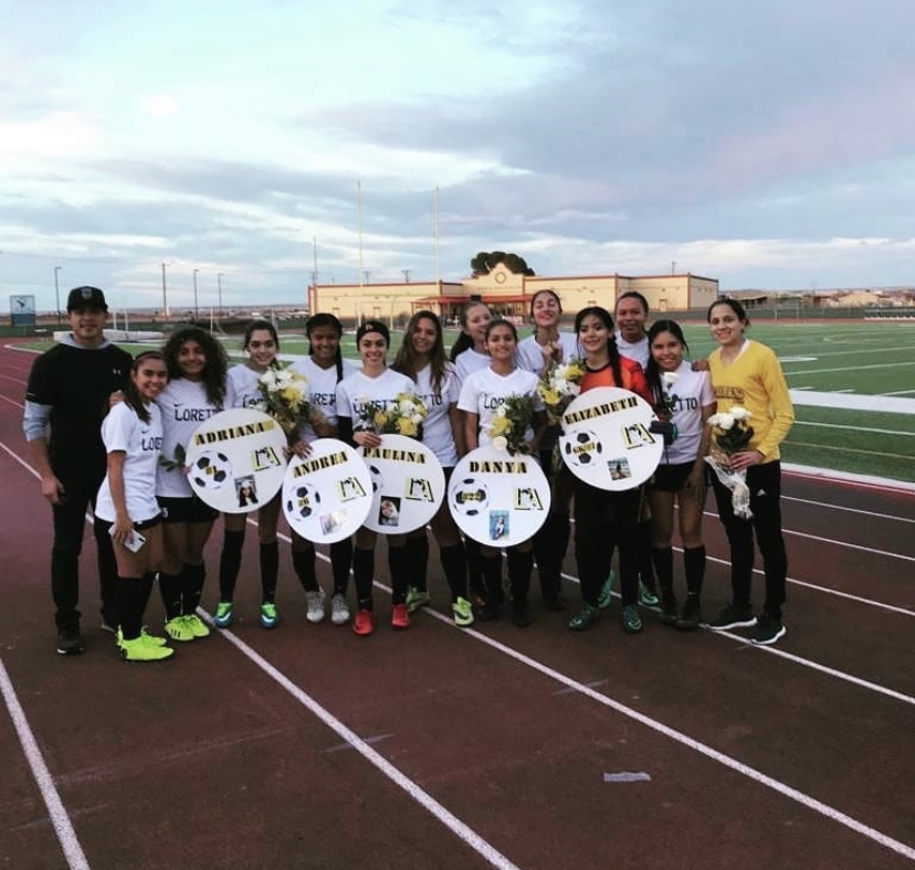 2018-2019 Varsity Soccer Team. (Photo courtesy: Danya Navarrete)