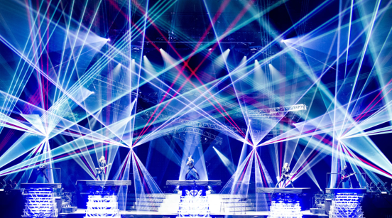 Members of the Trans-Siberian Orchestra play one of their many light shows along with their refreshing music. Photo courtesy of the Green Bay Gazette.
