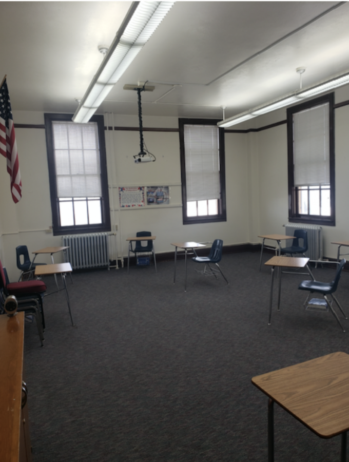 Economics and Government class room empty as the seniors took the day off. Both Google Meets and classrooms felt lonely without the seniors.