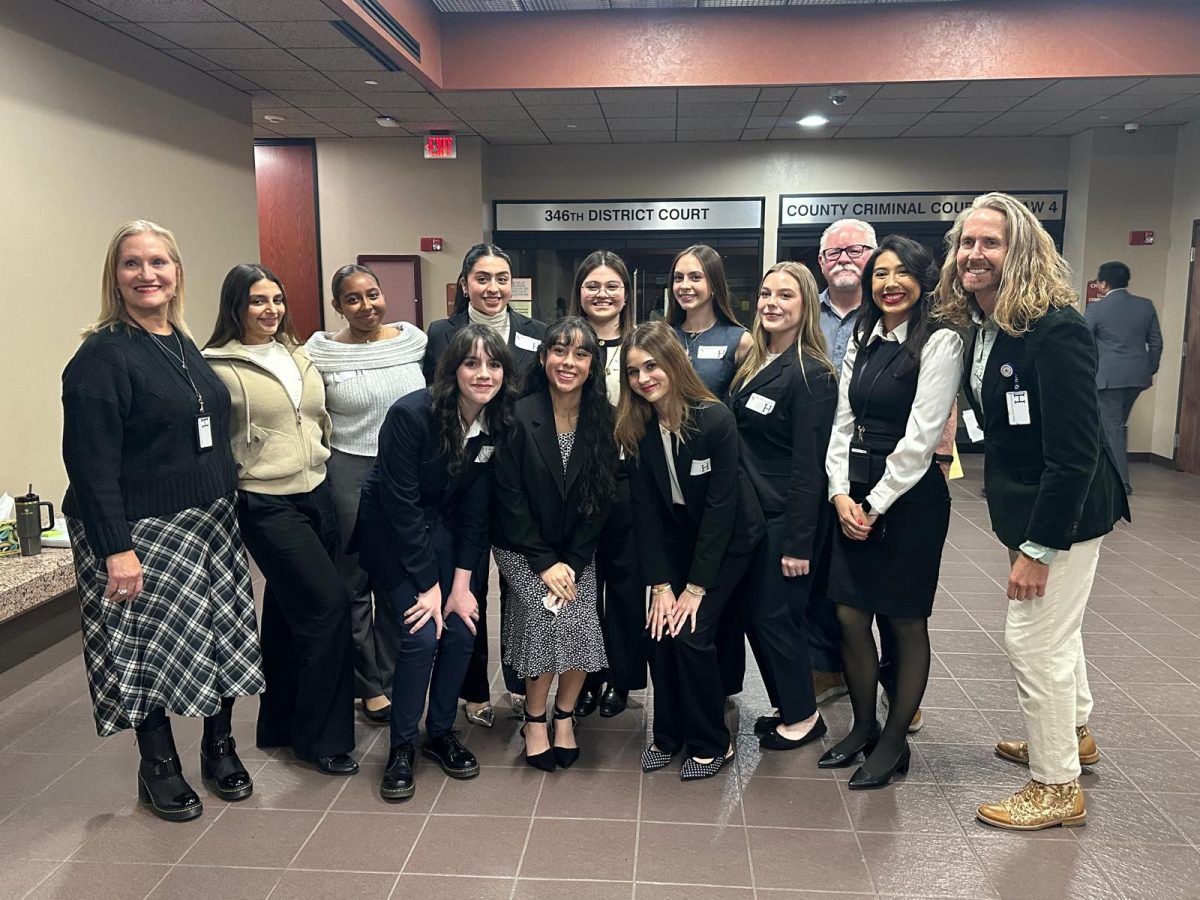The new Loretto mock trial team and their coach, Mr. Causey, at the Enrique Moreno County Courthouse to compete for a spot at state. Pictured with them are three experienced members of the courtroom team, ready to pass on their knowledge to the rising generation. Photo courtesy of Marifer Reyes. 